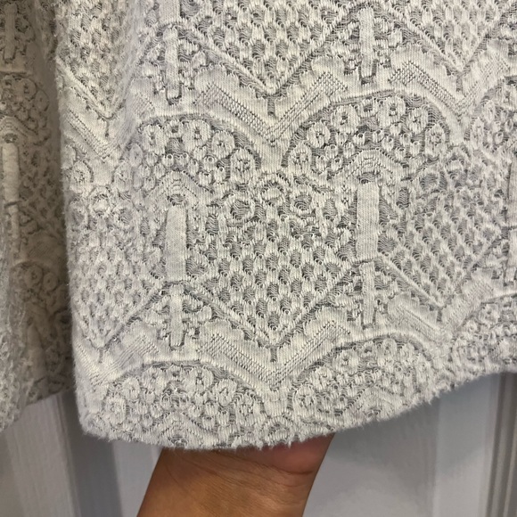 Jane and Delancey Lace Sweater, size Medium - Picture 4 of 4
